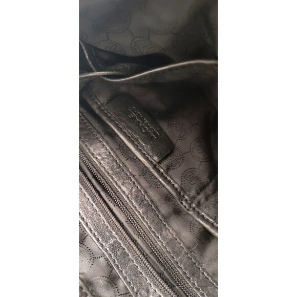 Michael Kors Y2K Grunge Goth Leather Black and Gold Purse Handbag Vintage Chain - Picture 8 of 12